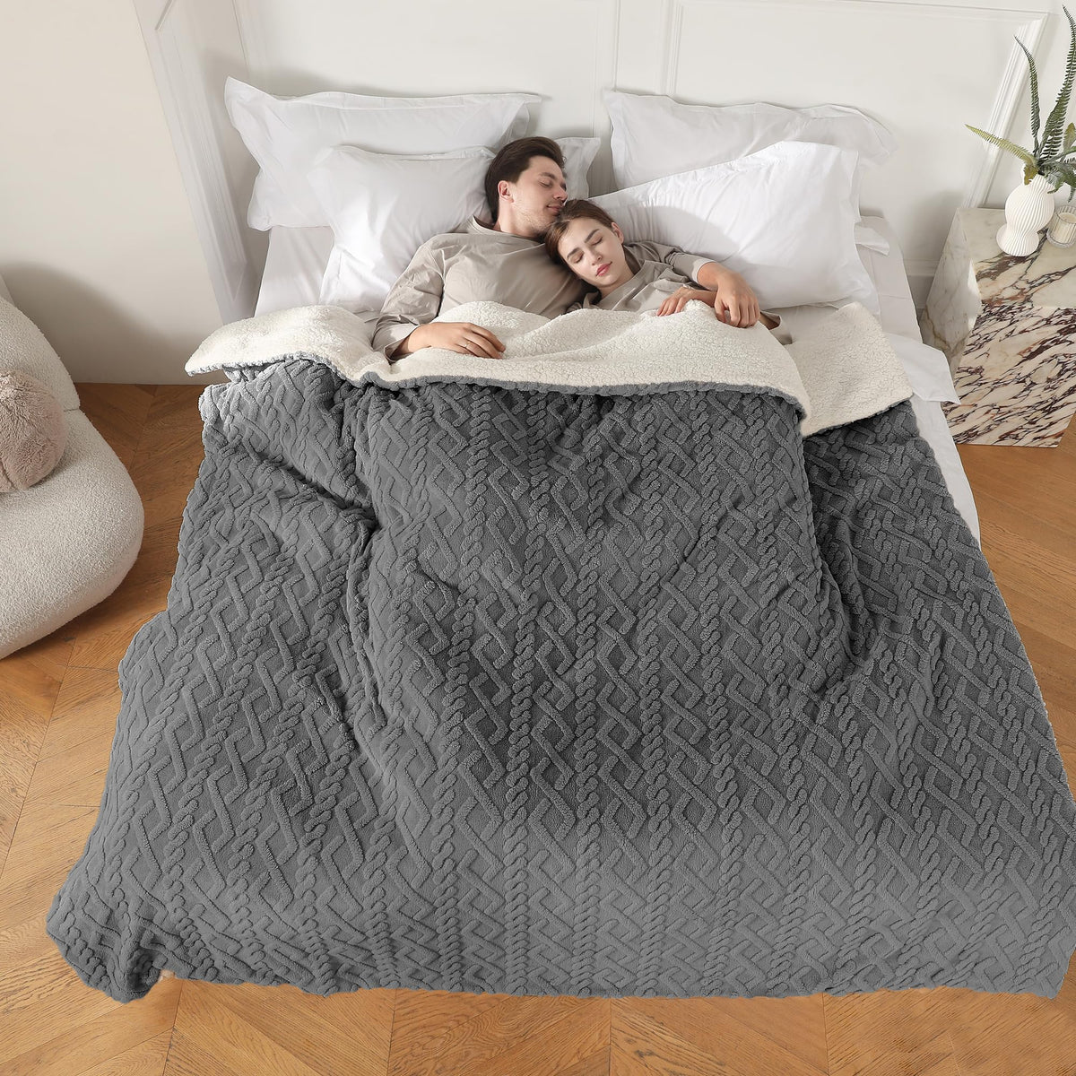CHIOKY Electric Heated Blanket 3D Pattern Design 84“ x 90” Heated Blanket with 5 Heating Levels & 10 Hours Auto Off Grey